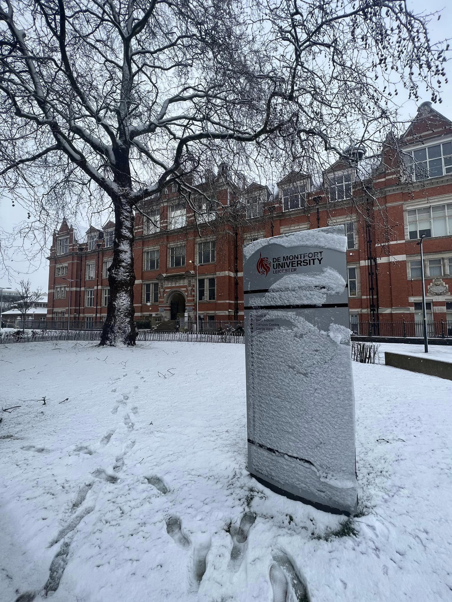 De Montfort University 